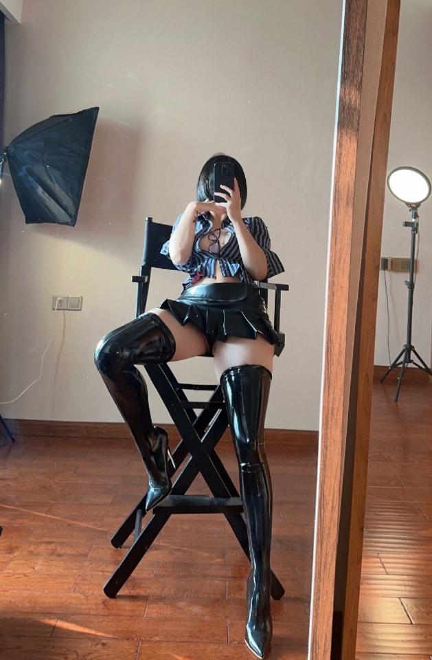 图片[2]-【微-密】俏妞qiaoniuTT-战神皮靴[16P-62M]-喵咪社