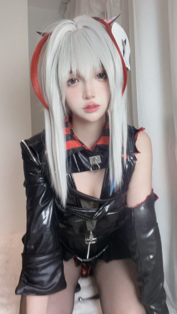 图片[2]-疯猫ss – NO.178 2024年01月 Fantia 会员订阅 [79P-361MB]-喵咪社