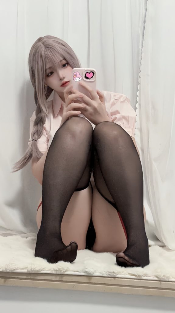 图片[1]-疯猫ss – NO.178 2024年01月 Fantia 会员订阅 [79P-361MB]-喵咪社