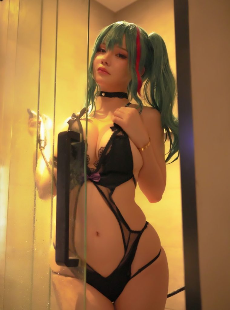 前羽 NO.28 碧蓝航线 环浴室 [65P1V-431MB]-喵咪社