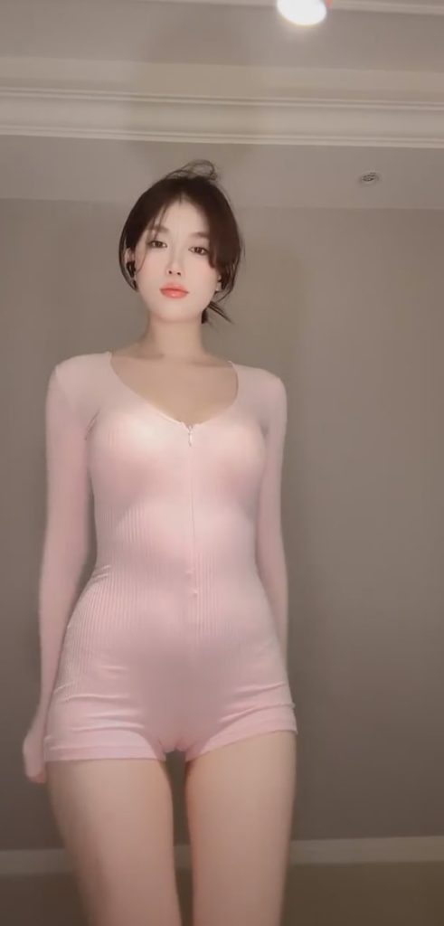 图片[1]-【舞】快手-大乔不可-直播密码房（2）[15V-1.01GB]-喵咪社