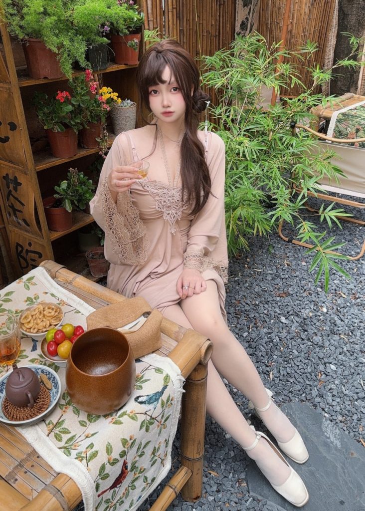 图片[3]-洛桑w伊梓 – NO.16 2025-05-专属-猫猫衬衫[45P-232MB]-喵咪社