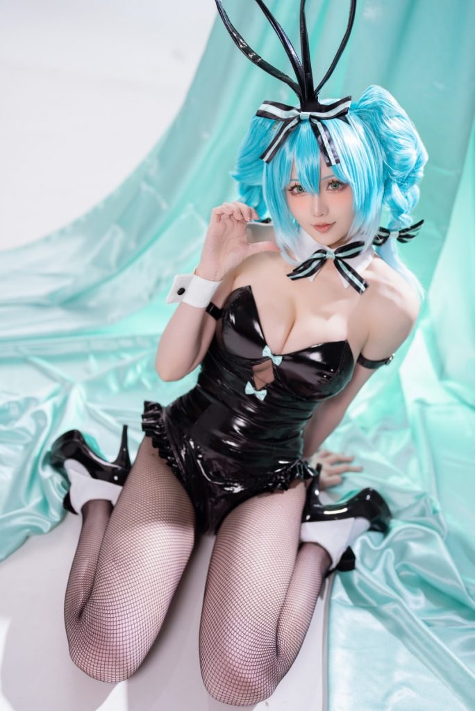 星之迟迟 NO.241 2025年5月计划C 初音未来 兔女郎 [44P1V-342MB]-喵咪社