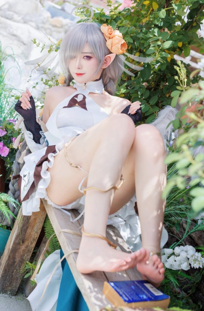 封疆疆v NO.68 埃佛森 [12P-140MB]-喵咪社