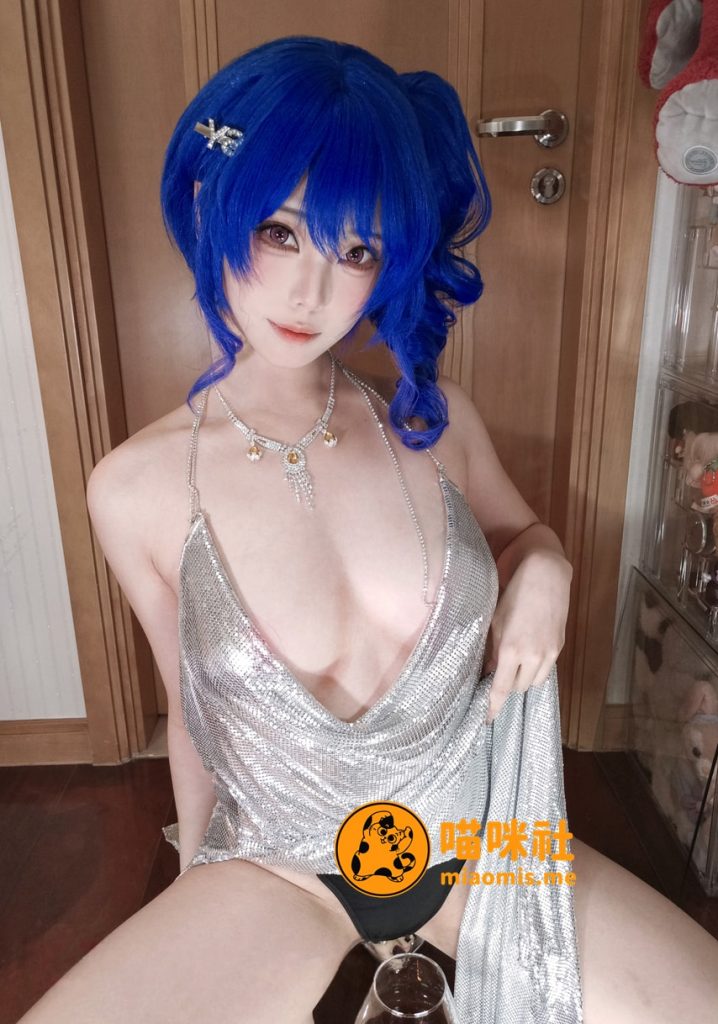 图片[2]-蜜汁猫裘 NO.123 碧蓝航线 圣路易斯礼服自拍 [16P1V-1.23GB]VIP-喵咪社